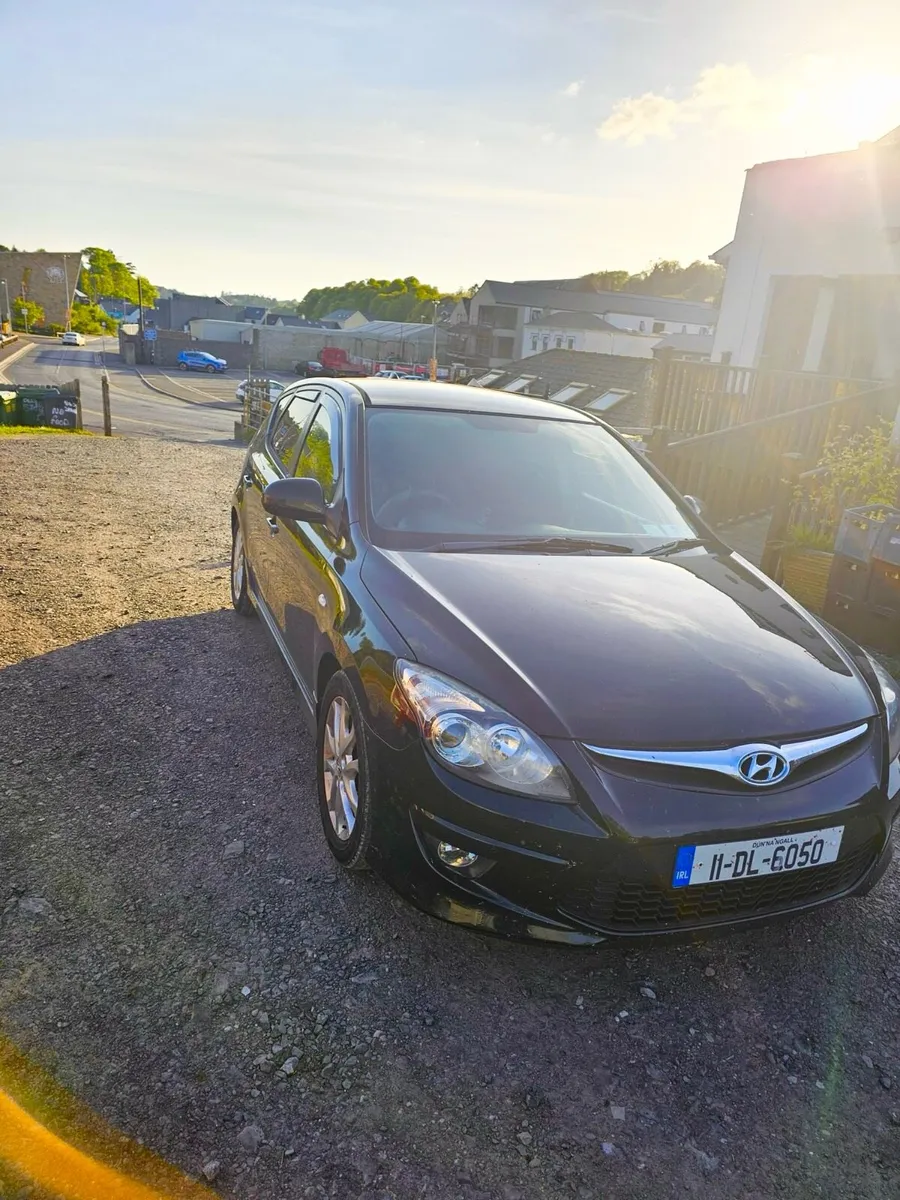 Car - Image 1