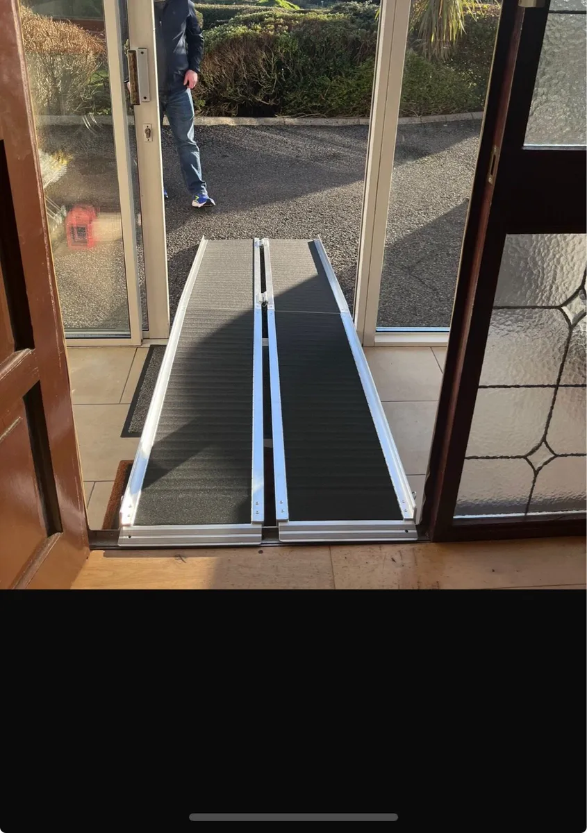 Wheelchair ramp (portable) - Image 3