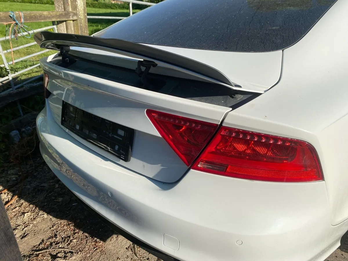 🟢2011 AUDI A7 BREAKING FOR PARTS - Image 2