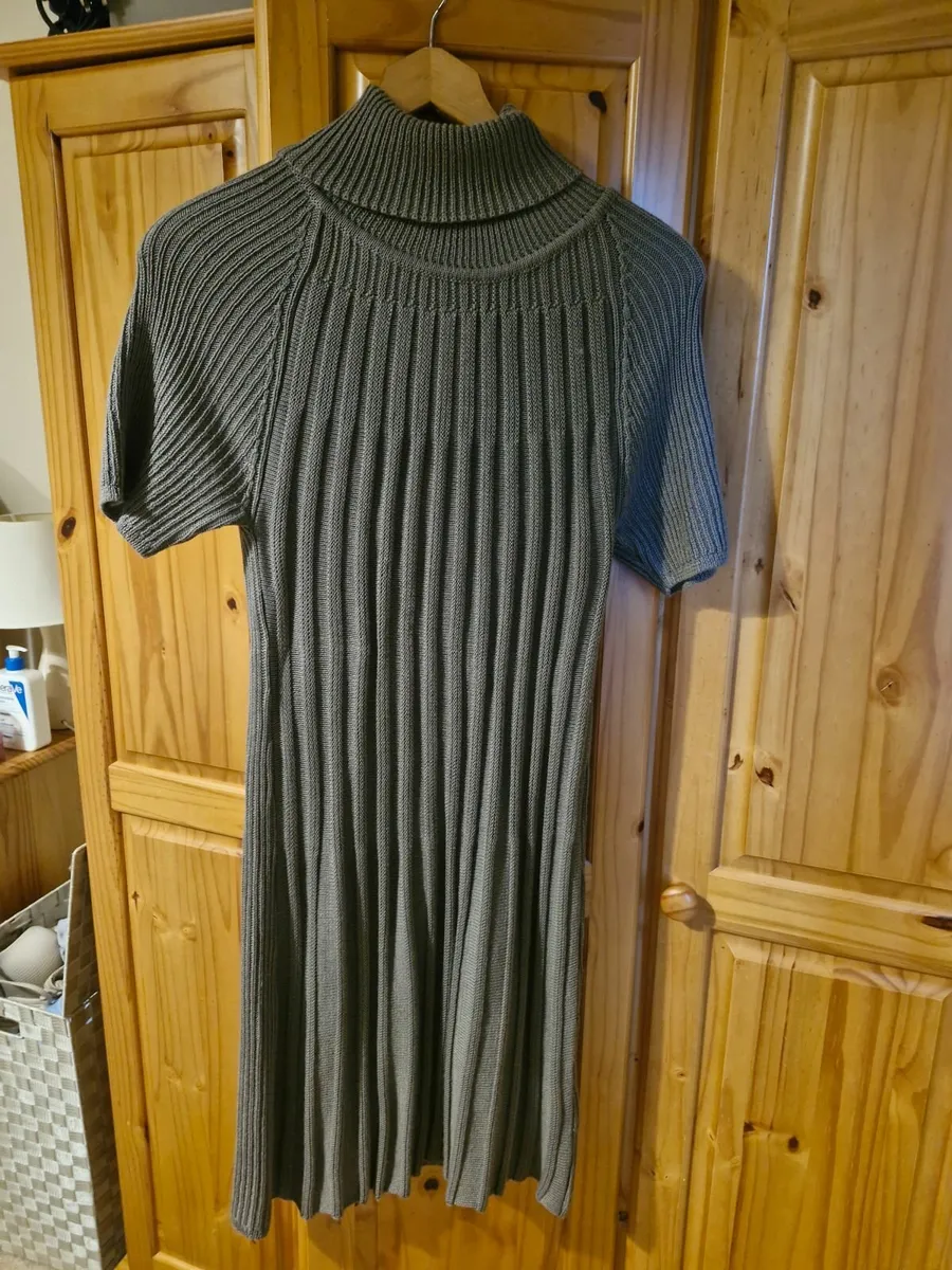 Miscellaneous items - Image 1
