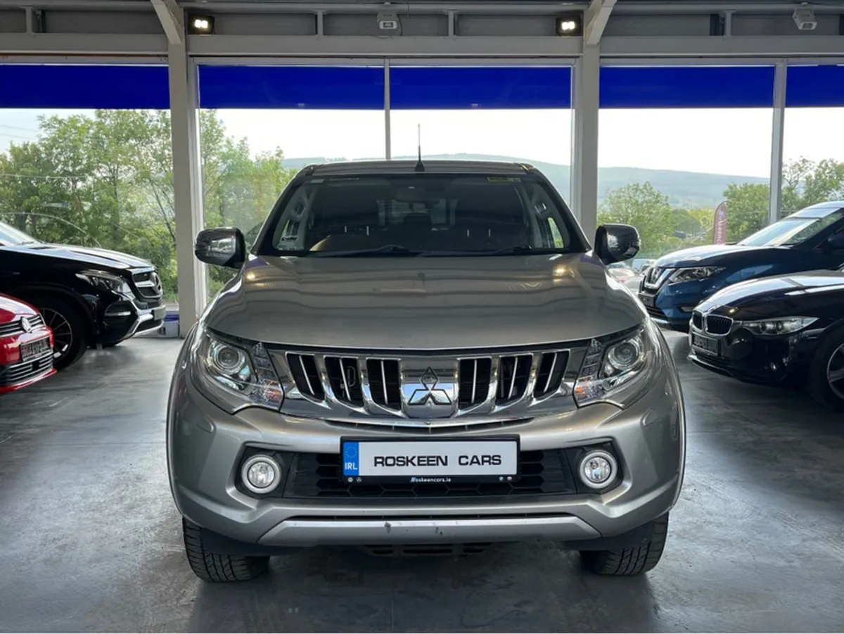 Mitsubishi L 200 Supercharger DC Intense 6MT 4DR - Image 2