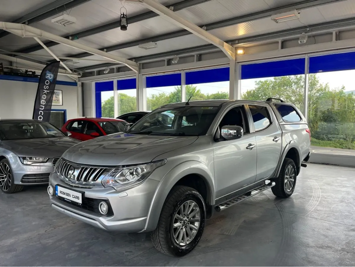 Mitsubishi L 200 Supercharger DC Intense 6MT 4DR - Image 3