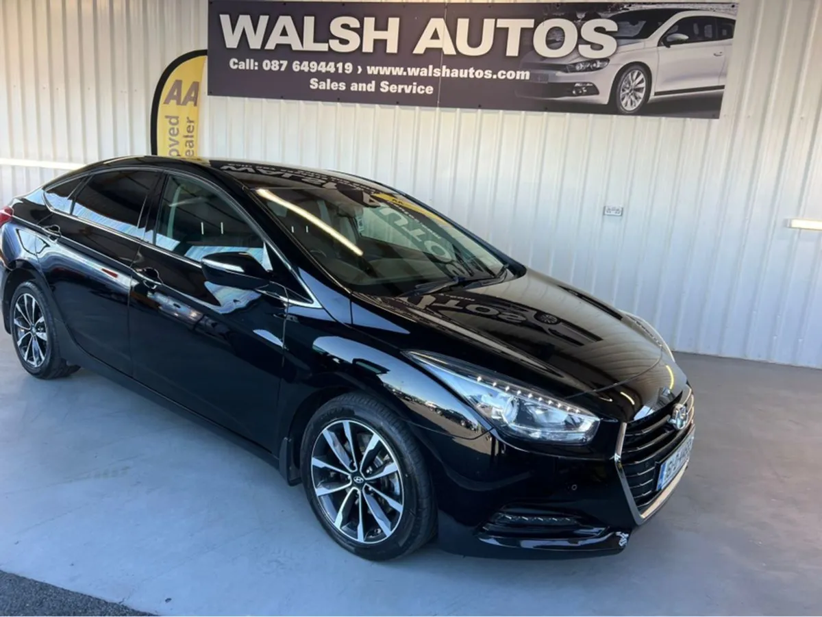 Hyundai i40 Salon Executive 4DR - Image 2