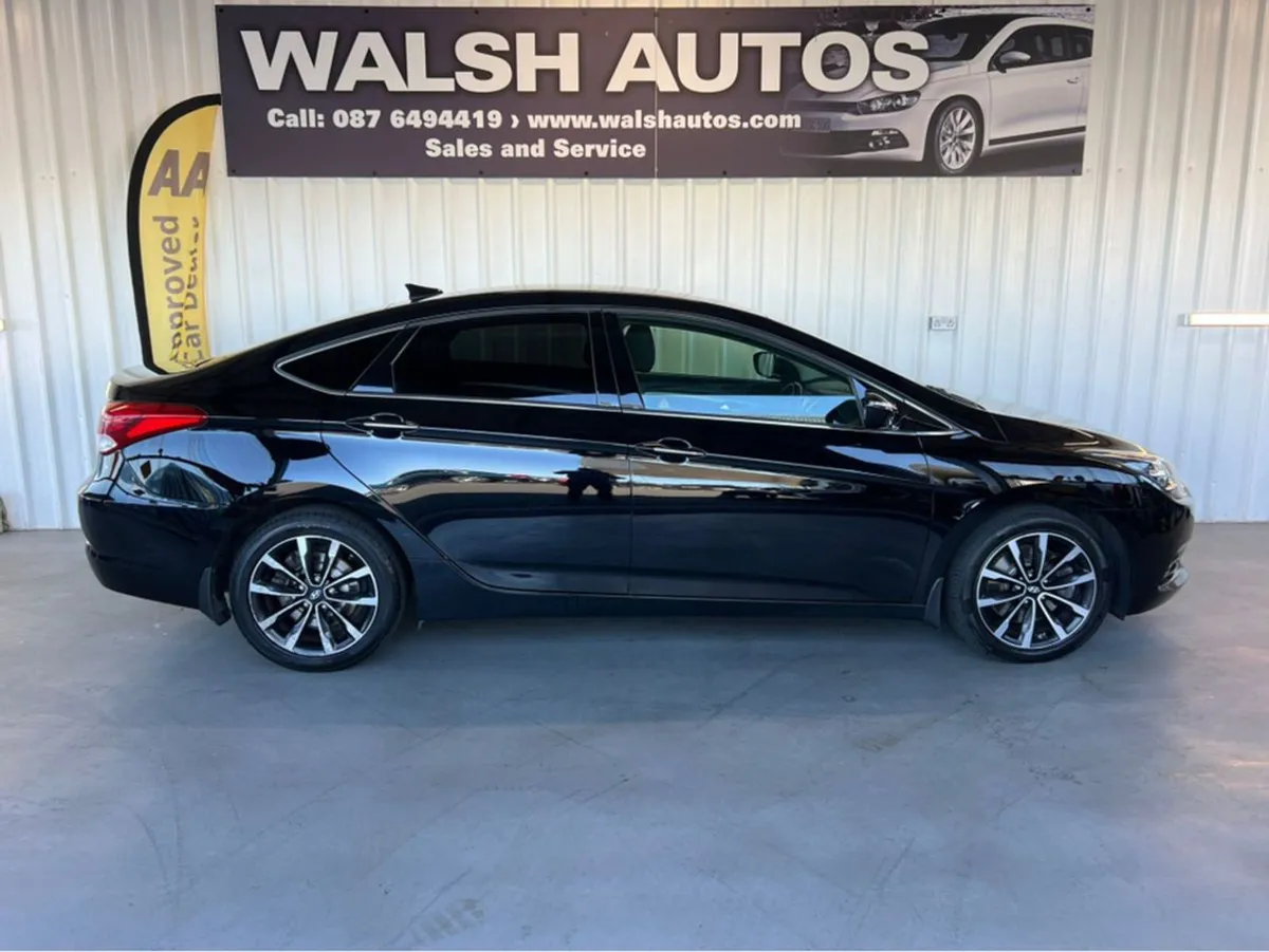 Hyundai i40 Salon Executive 4DR - Image 3