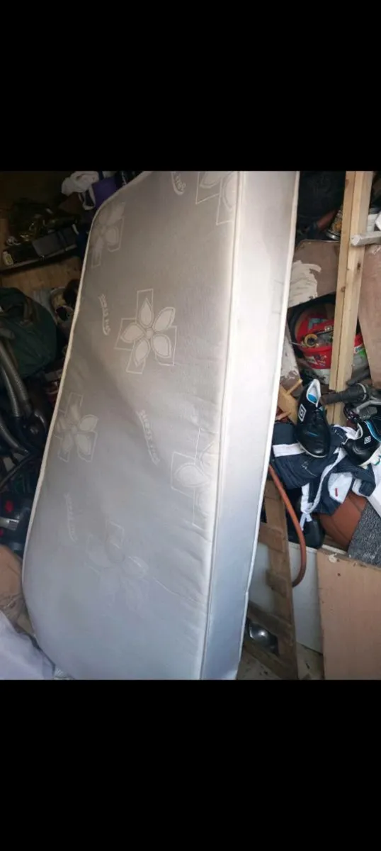 Matress and,rug/mat - Image 3