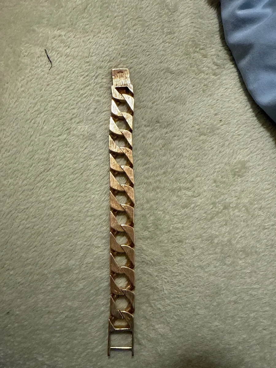 Gold - Image 4