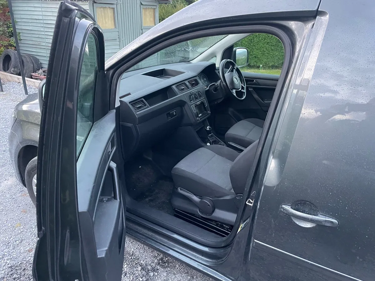 Volkswagen Caddy Trend TDI 102HP - Image 3