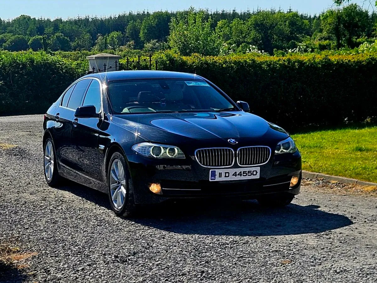 11 BMW 520D AUTOMATIC WITH TAX AND TEST - Image 3
