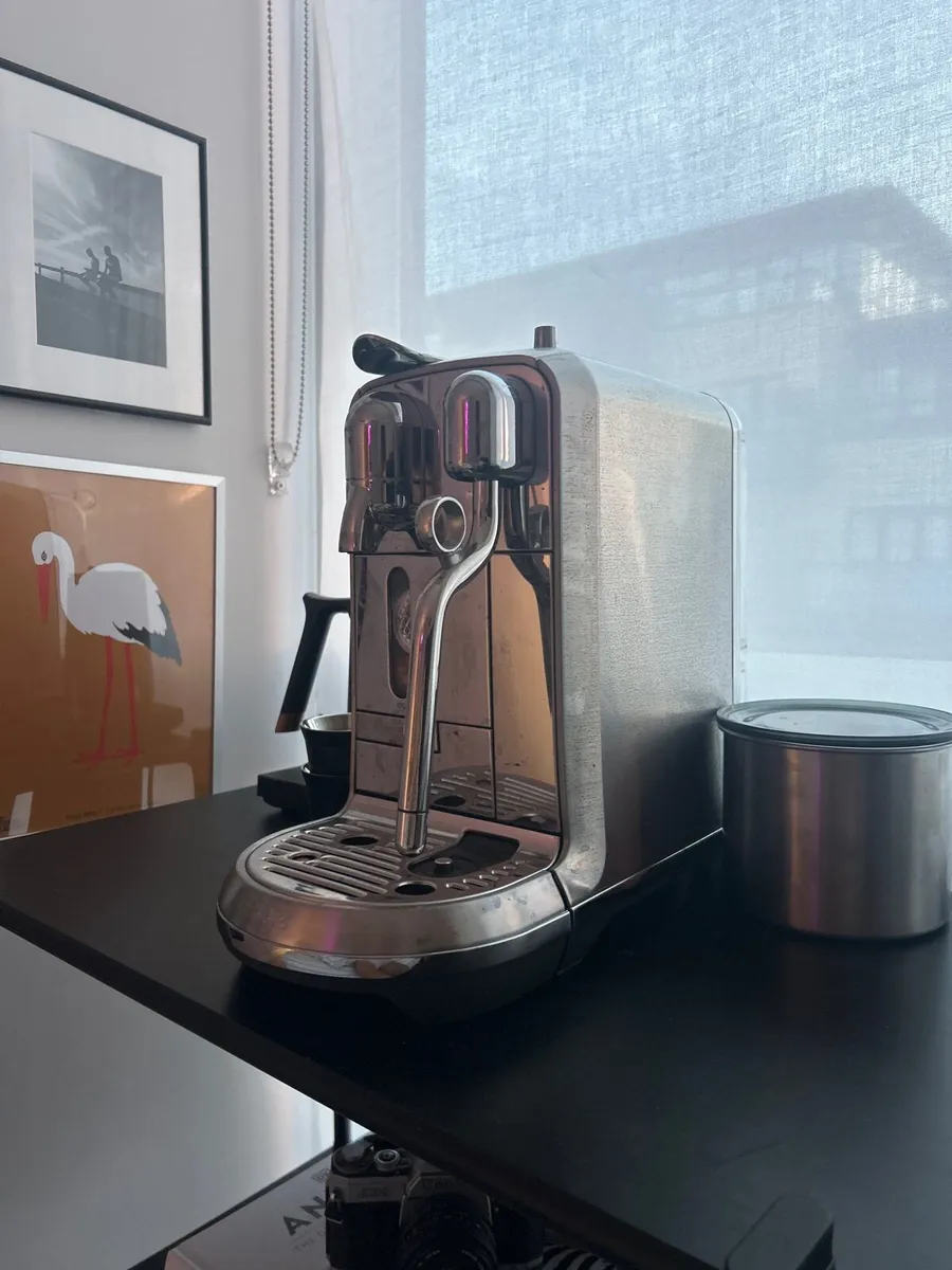 NESPRESSO CREATISTA PLUS - Image 1