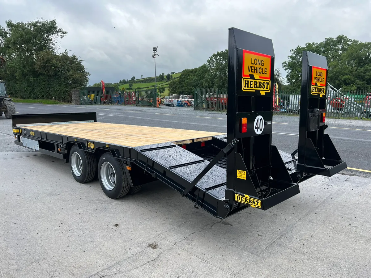 *** NEW HERBST 19 TONNE 24FT LOW LOADER *** - Image 3