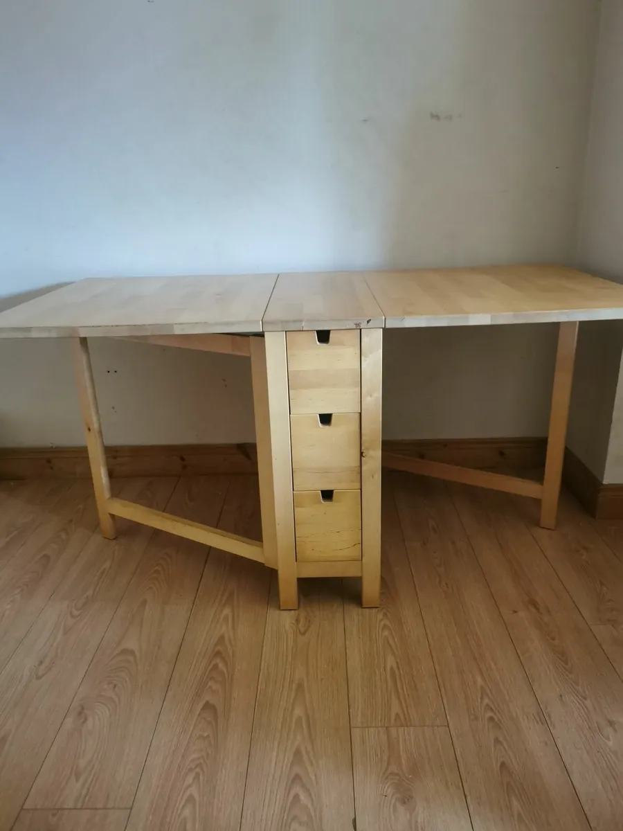 Oak Quality Leaf foldable kitchen table - Image 4