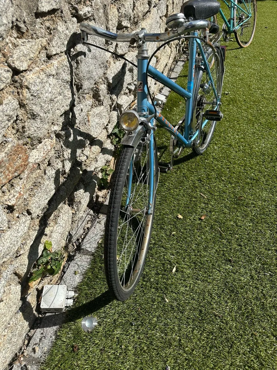 Vintage Peugeot bicycle - Image 2