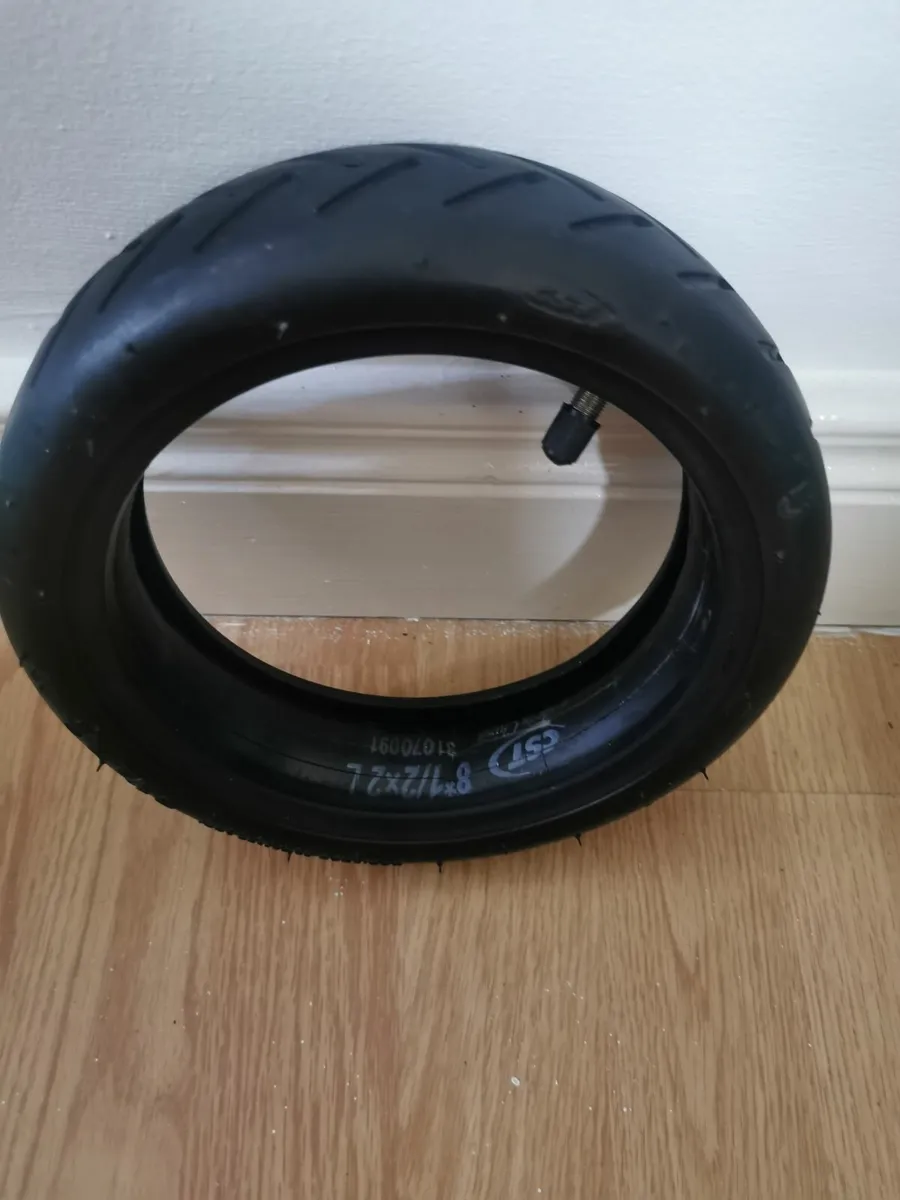 Brand New Original scooter tire+tube set 8.5inch - Image 4
