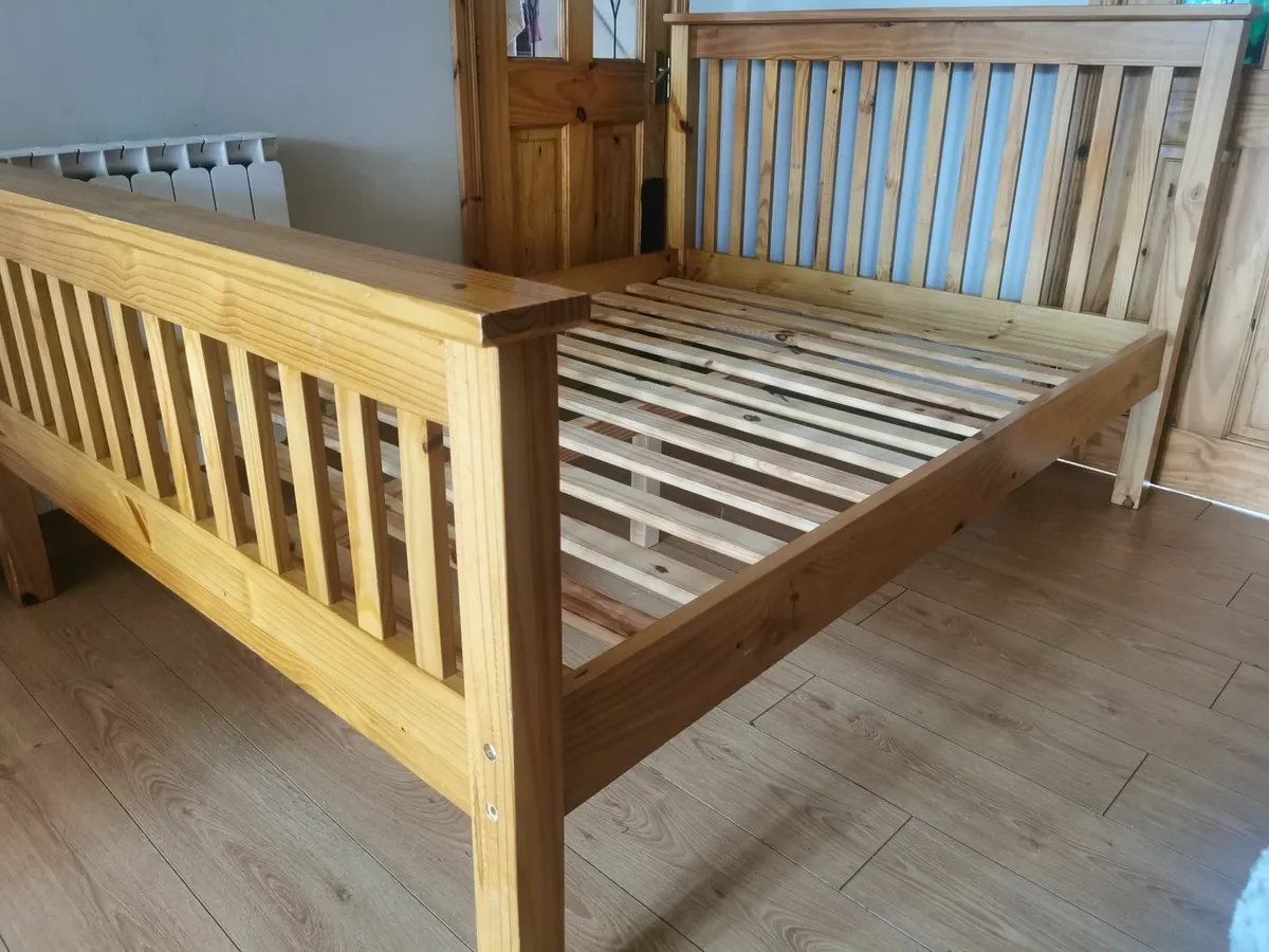 Pine Quality Modern Double size bed frame - Image 1