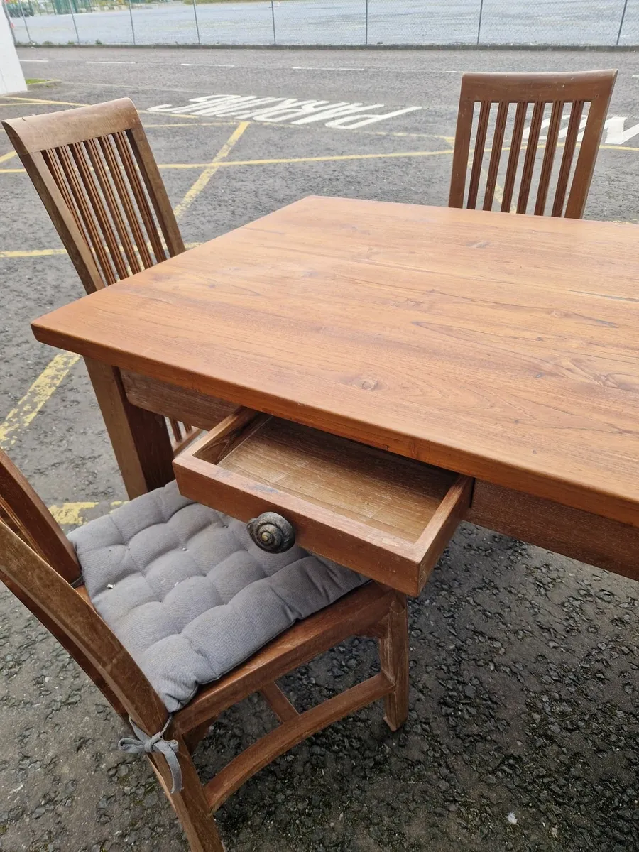 kitchen table and chairs - Image 2