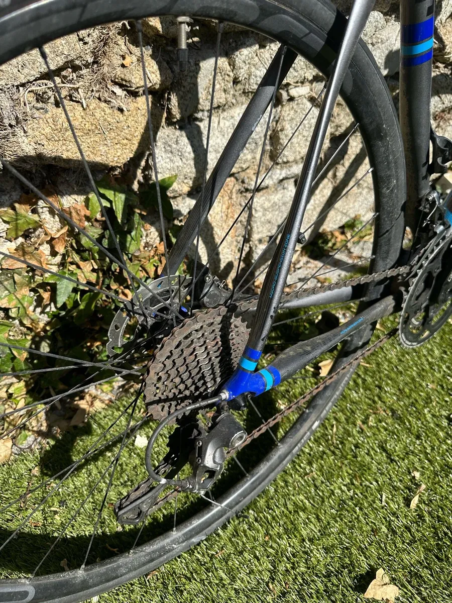 Cannondale Synapse bicycle - Image 4