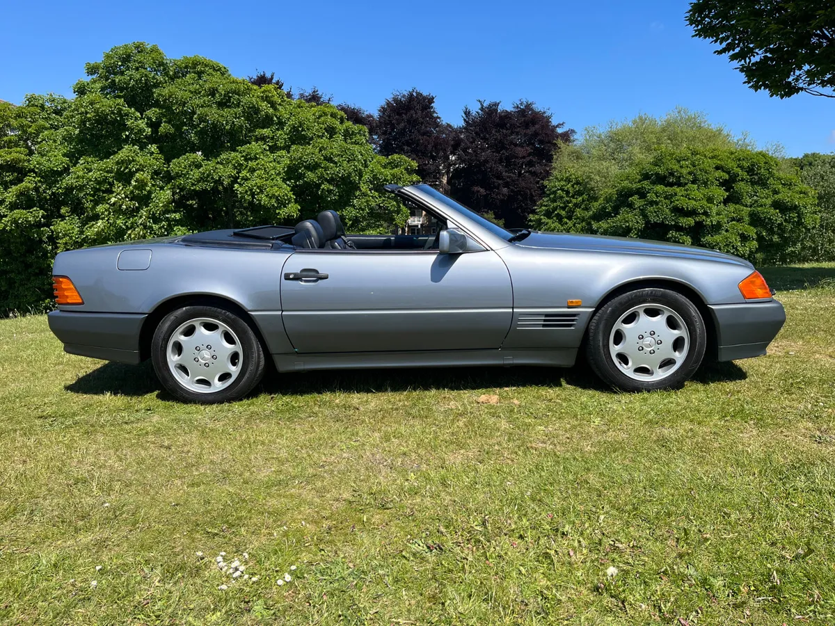 1993 Mercedes 500SL 5.0 V8 - Image 4