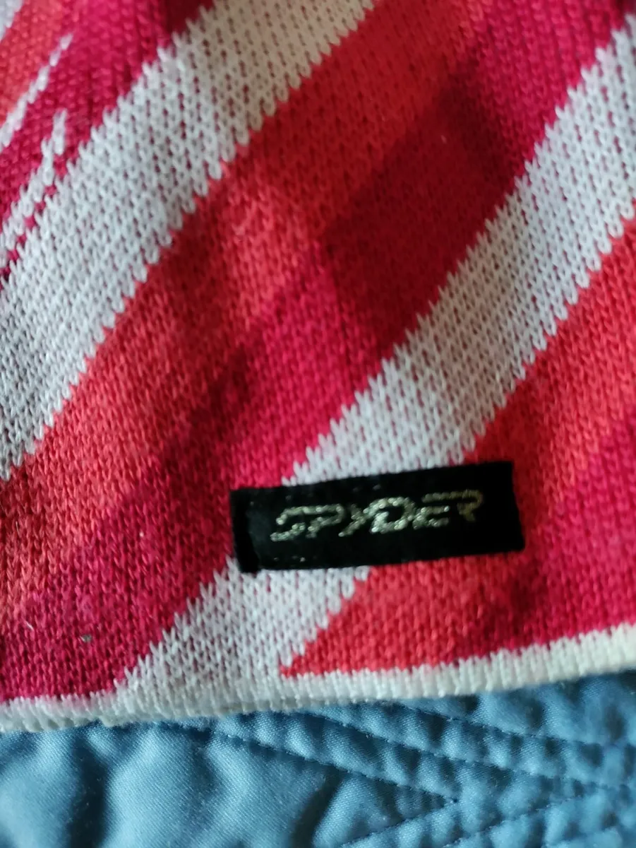 Spyder Ski Beanie Ladies New - Image 3