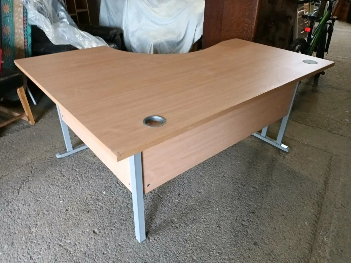 Desk - Image 1
