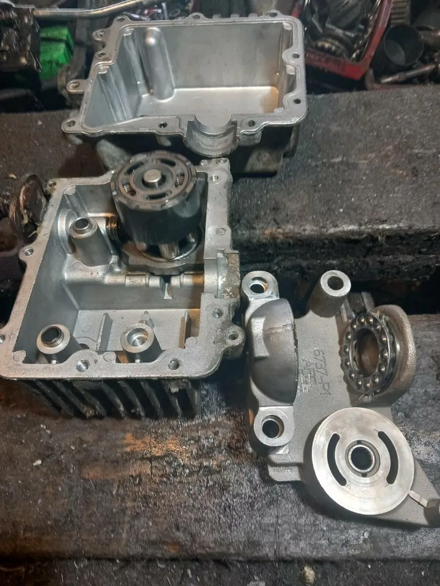 Ride on mower gearbox repairs - Image 1