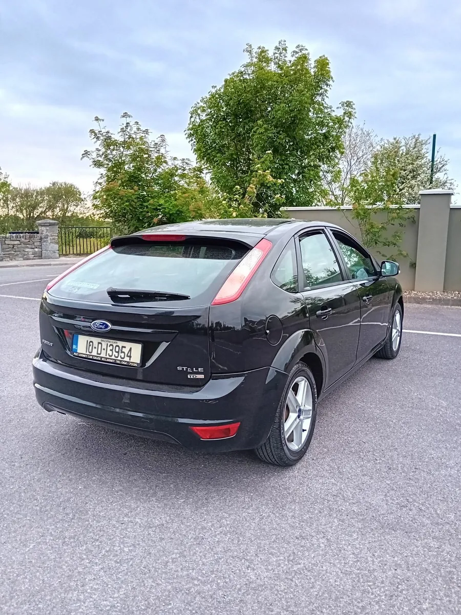 Ford Focus 2010 1.6 Diesel - Image 2