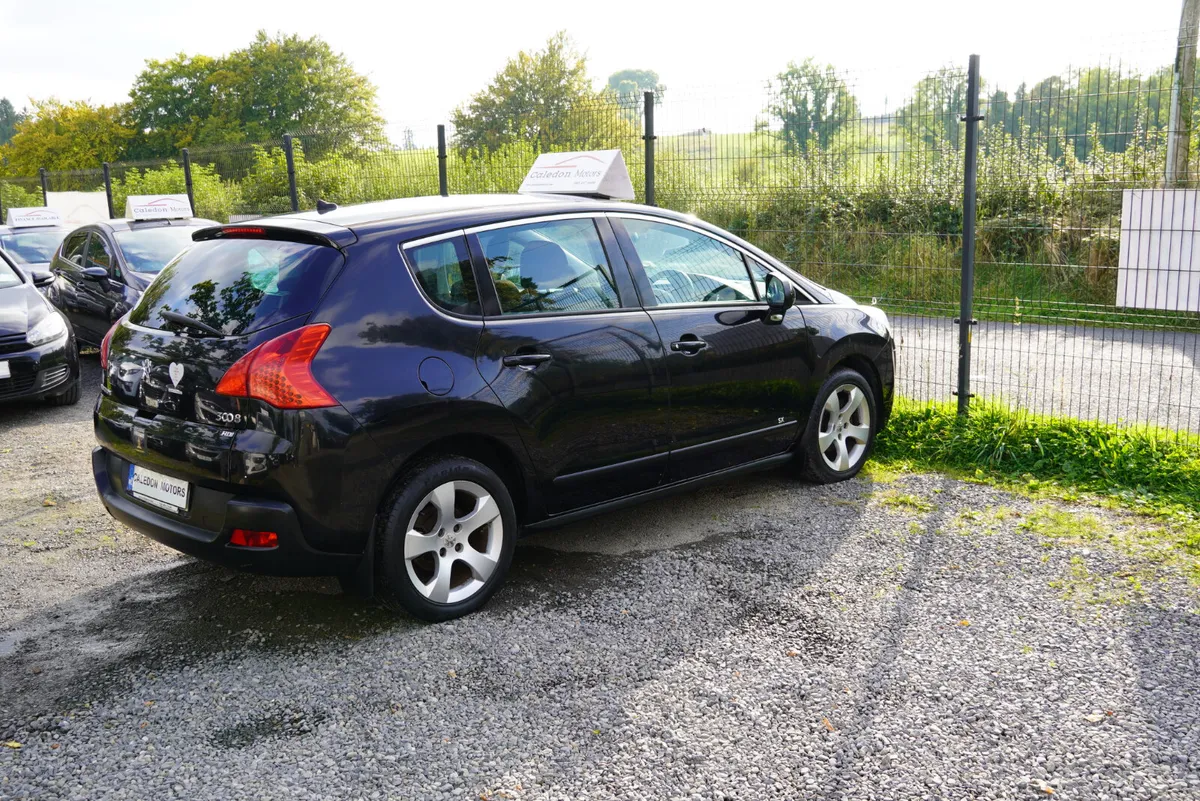 PEUGEOT 3008 with NCT and TAX - Image 4