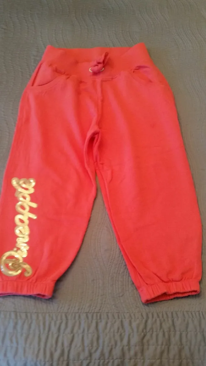 Pineapple 3/4 length dance pants Age 12/13 NEW - Image 1
