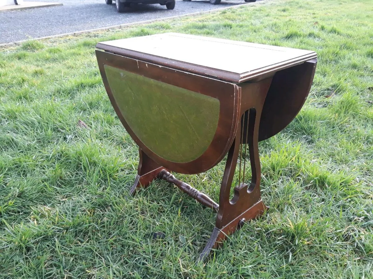 Vintage Ocassional Table - Image 3