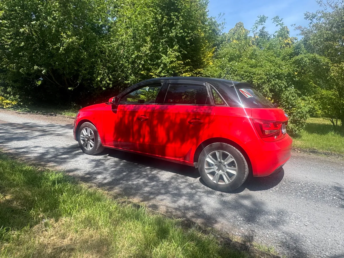 14 Audi A1 1.4TFSI AUTOMATIC - Image 3