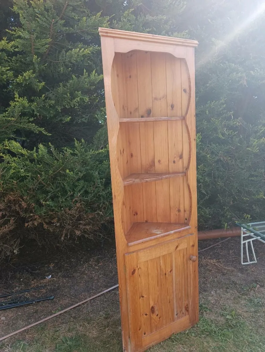 Pine corner unit - Image 1