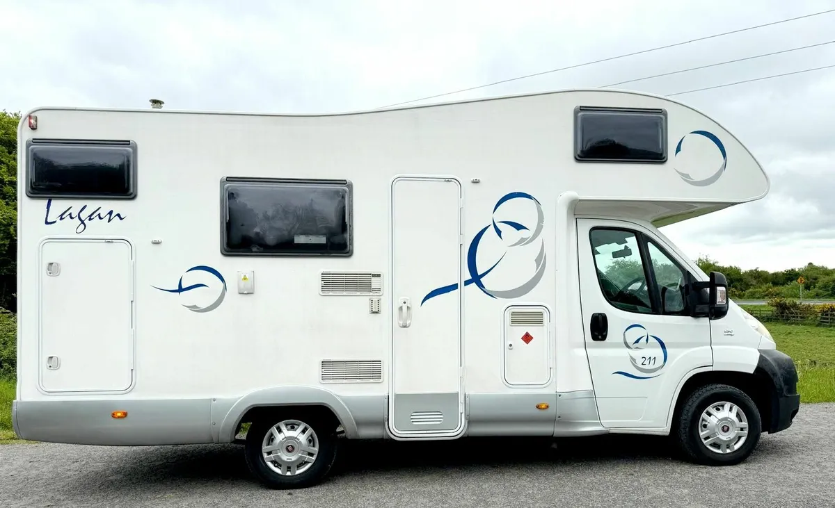Motorhome - Image 1