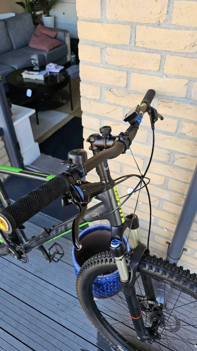 Giant talon 1 29er XL 2020 model - Image 4