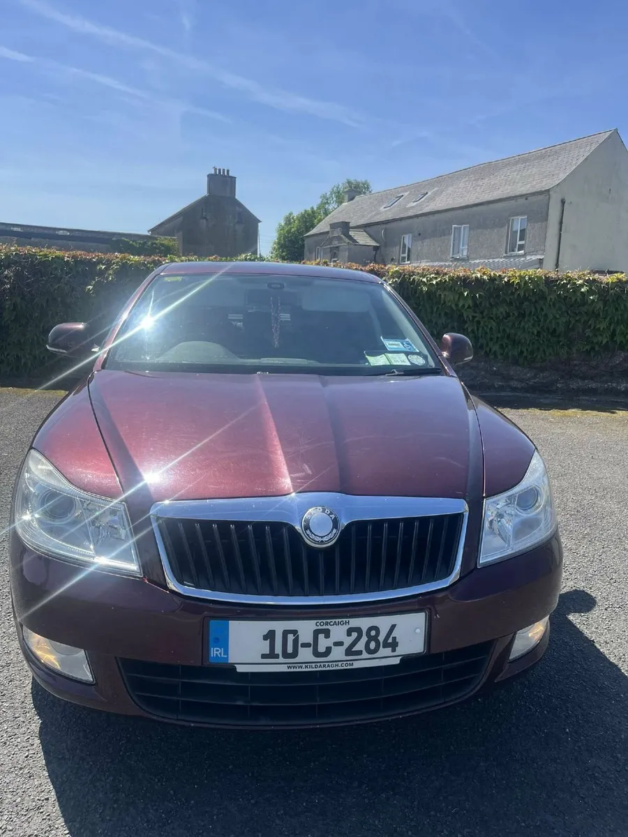 Skoda Octavia 2010 - Image 1