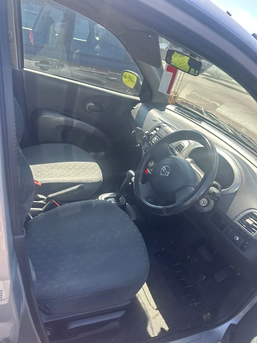 Car - Image 3