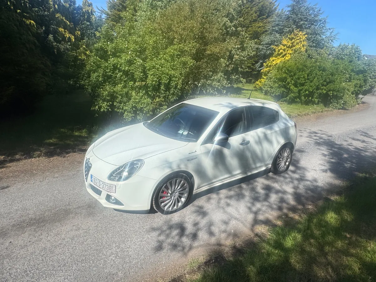 16 Alfa Romeo Giulietta 1.4 AUTO - Image 4