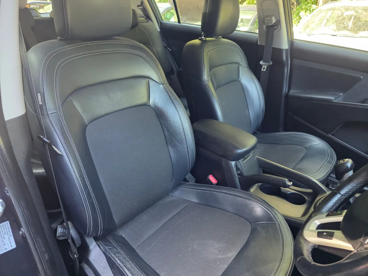2013 Kia Sportage * 1 OWNER * LOW MILEAGE * - Image 4