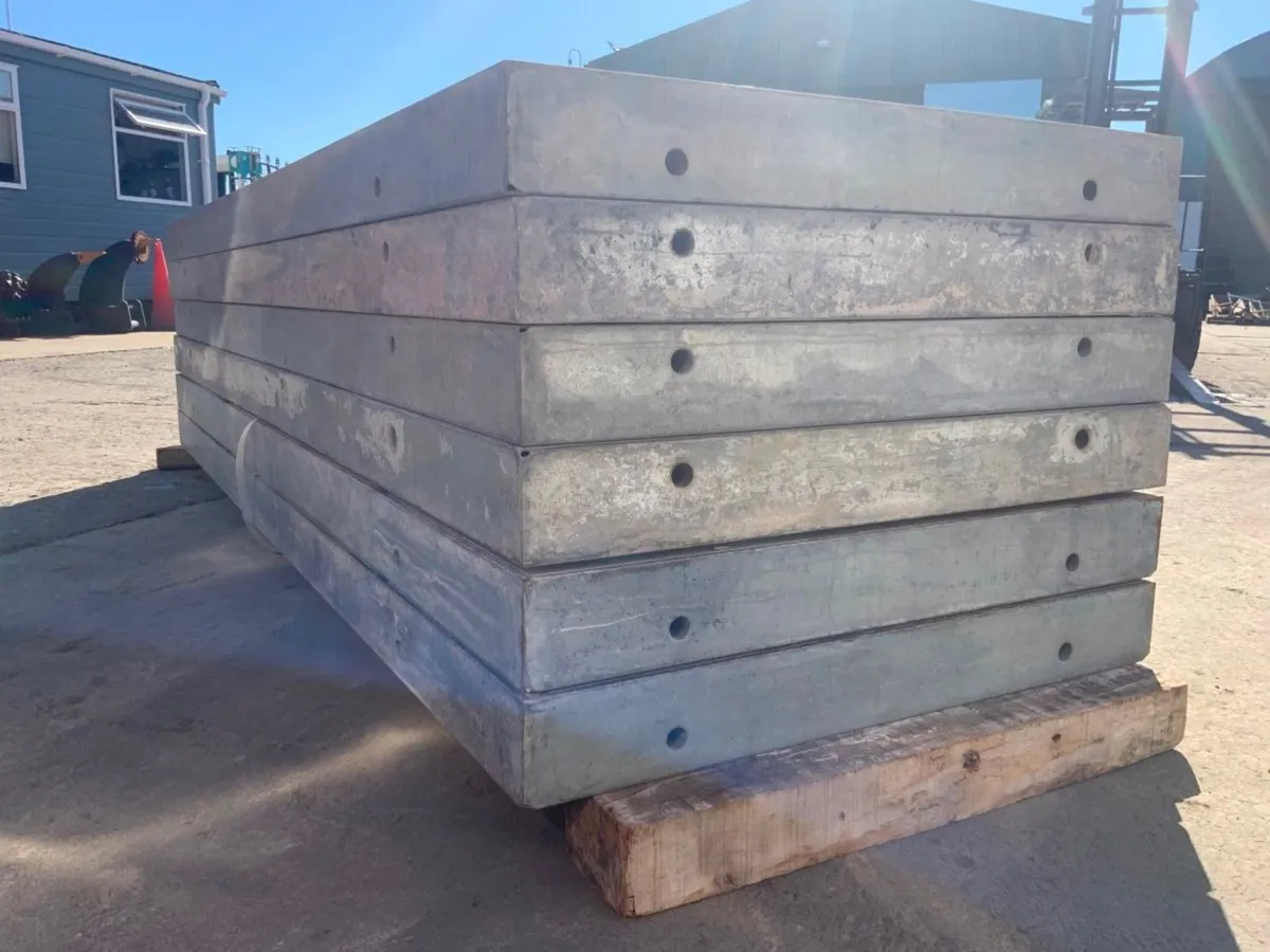 3.0mts x 1.0mts MEVA SHUTTERING PANS......6555.. - Image 3