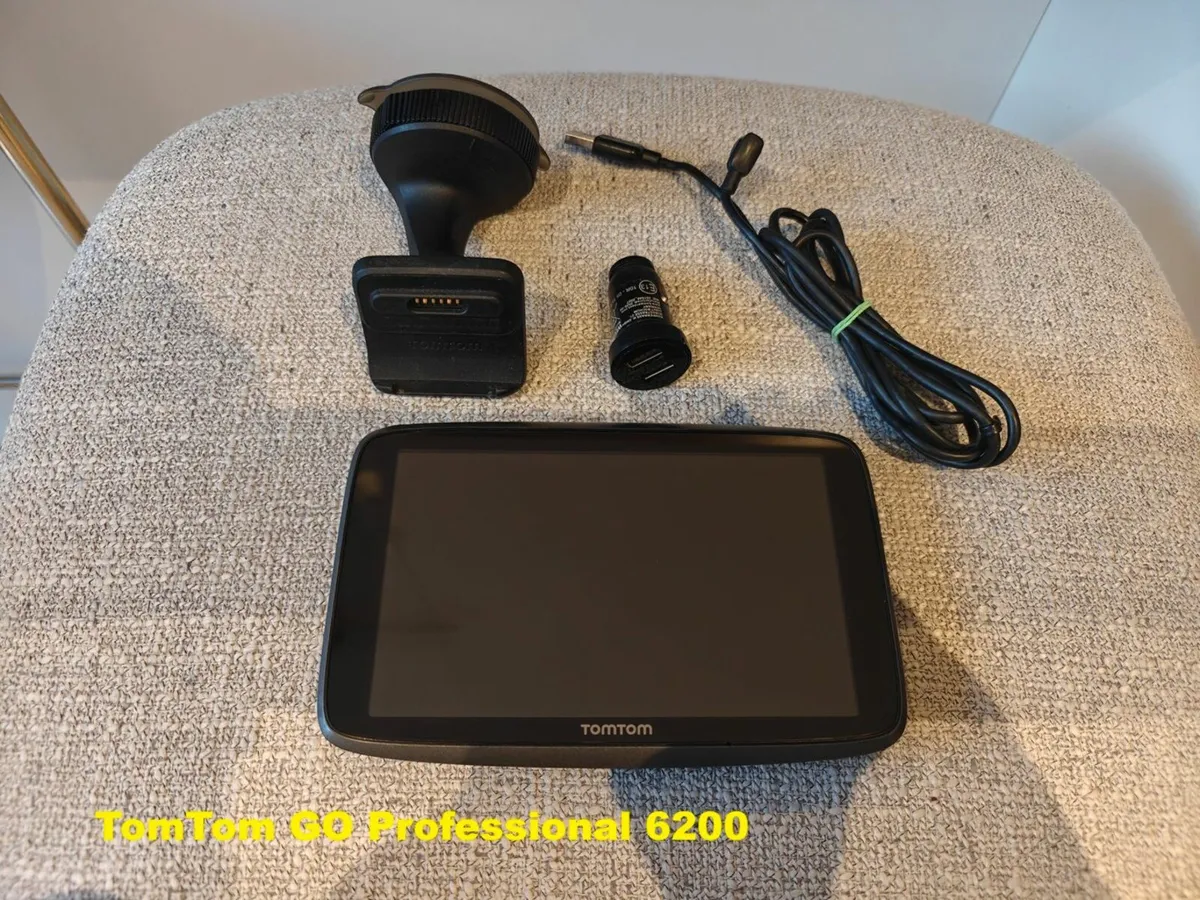 TomTom Go Professional 6200 - Coach - Bus - Truck - Image 1
