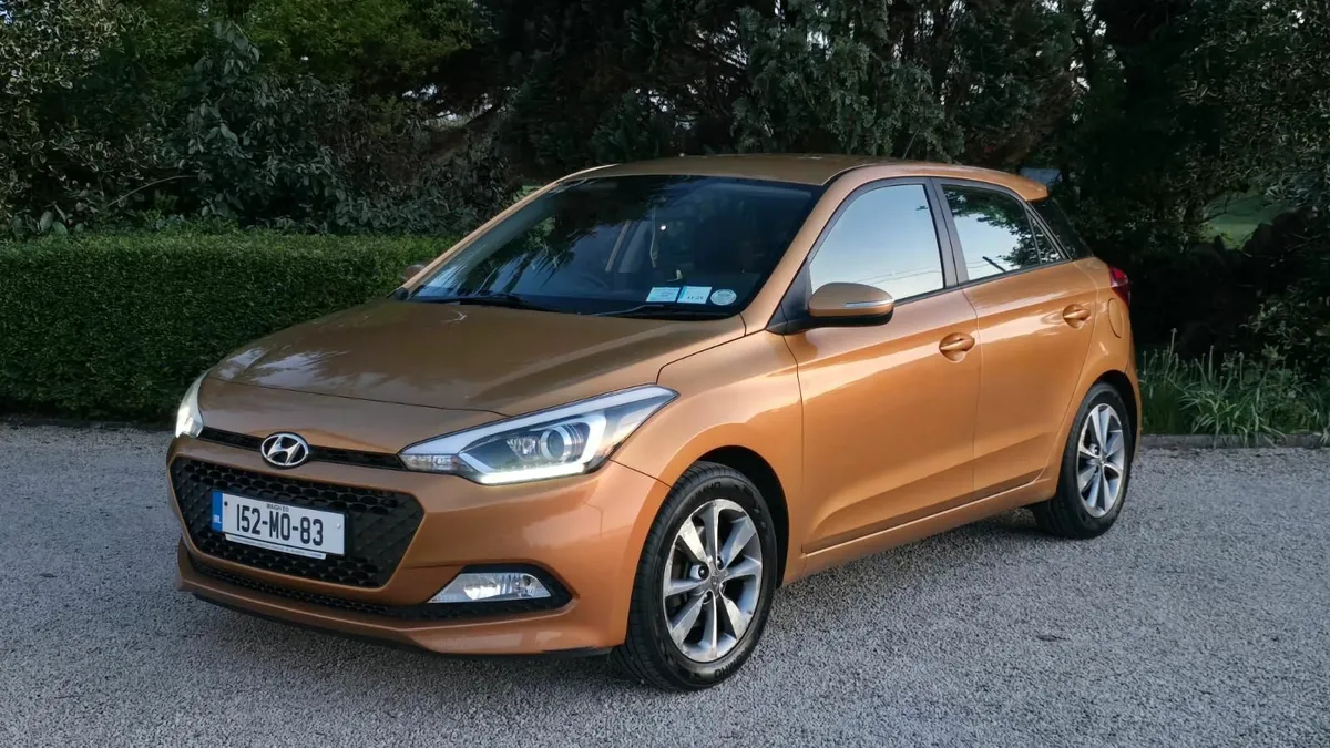 Hyundai i20 2015 Deluxe 1.1 Diesel - Image 1