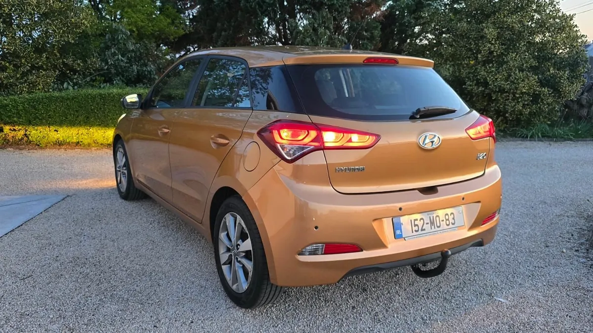 Hyundai i20 2015 Deluxe 1.1 Diesel - Image 3