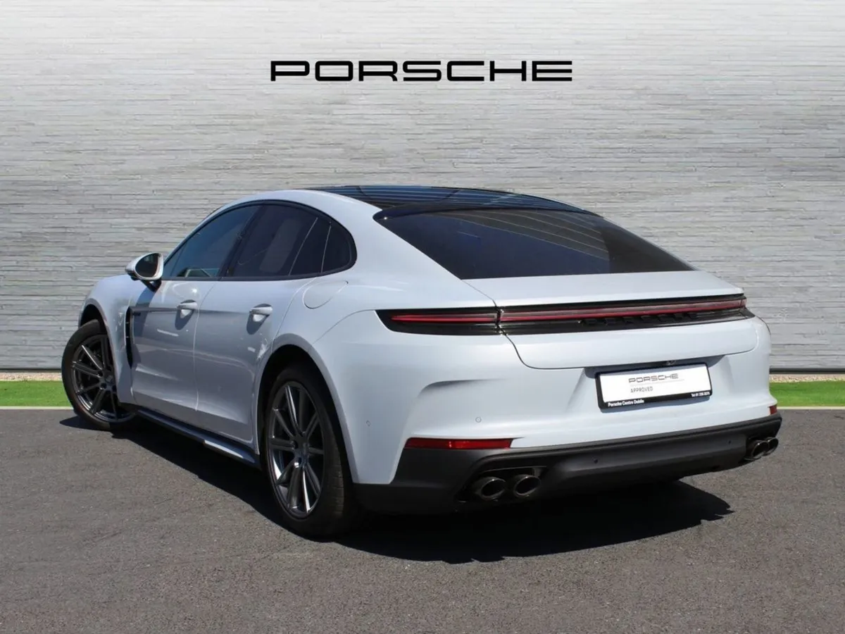 Porsche Panamera 4 E-hybrid - Image 3