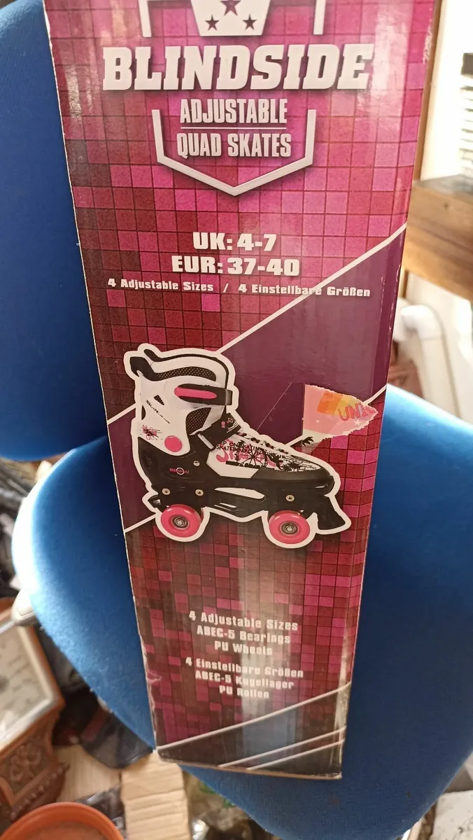 Blindside Adjustable Quad Skates - Image 4