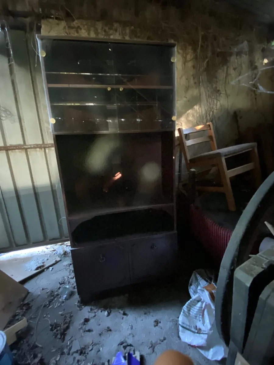 Free cabinet - Image 2