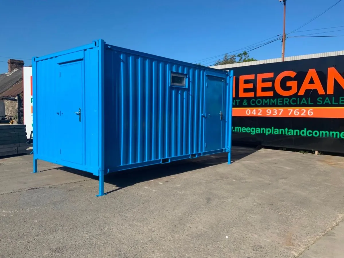 16ft x 9ft ANTI VANDAL TOILET CONTAINER...2434V - Image 1