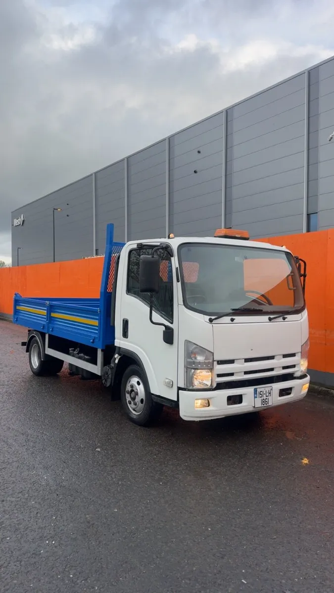 Isuzu tipper 3.5 ton - Image 2