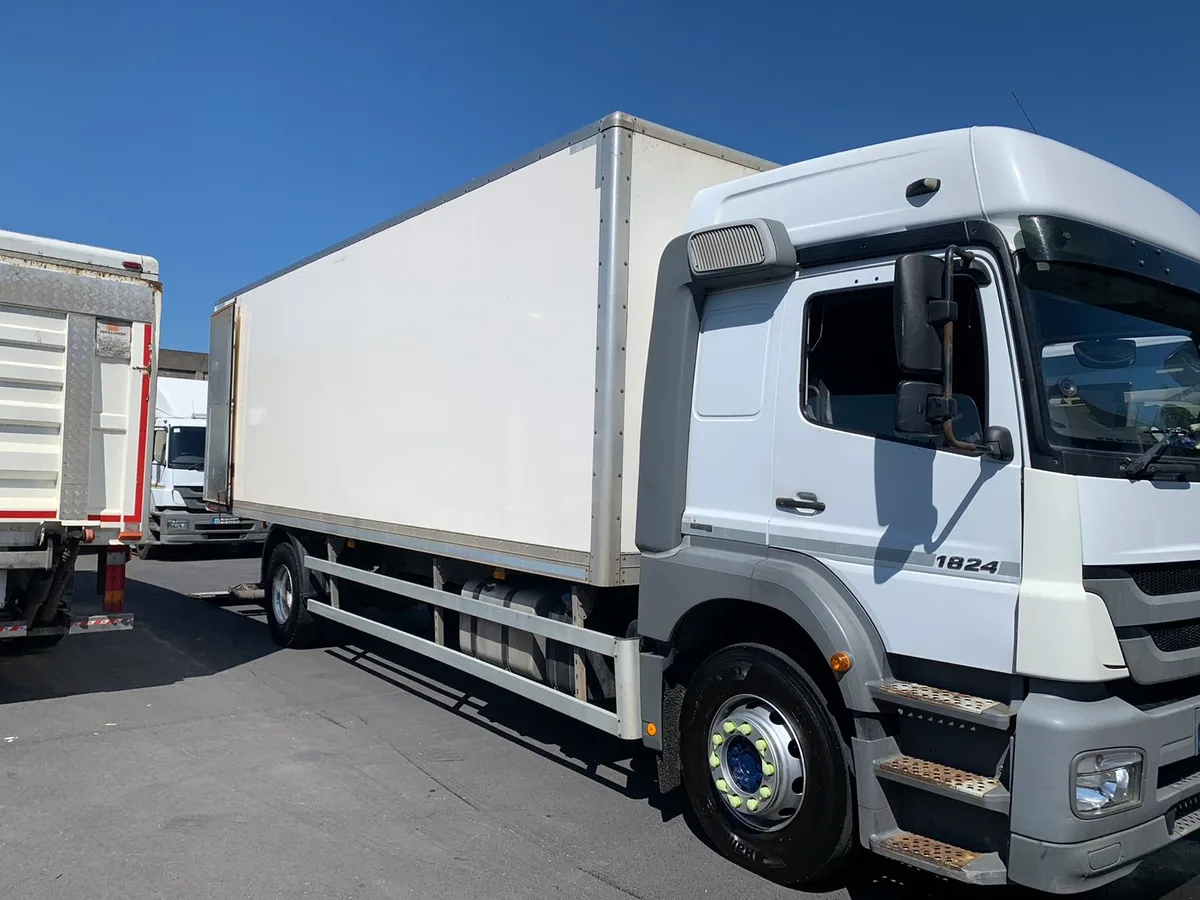 Mercedes Axor 1824 - Image 2