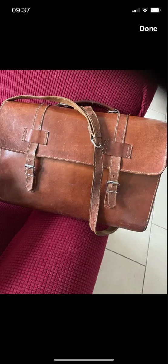 Vintage Leather Messenger Bag/ Satchel - Image 1
