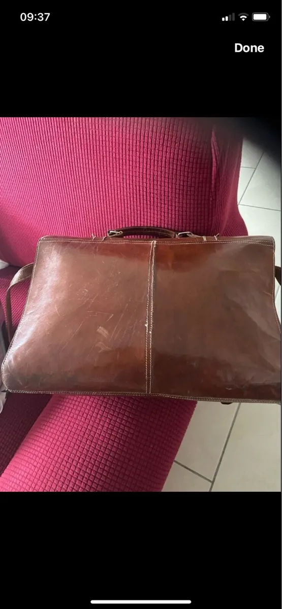 Vintage Leather Messenger Bag/ Satchel - Image 4
