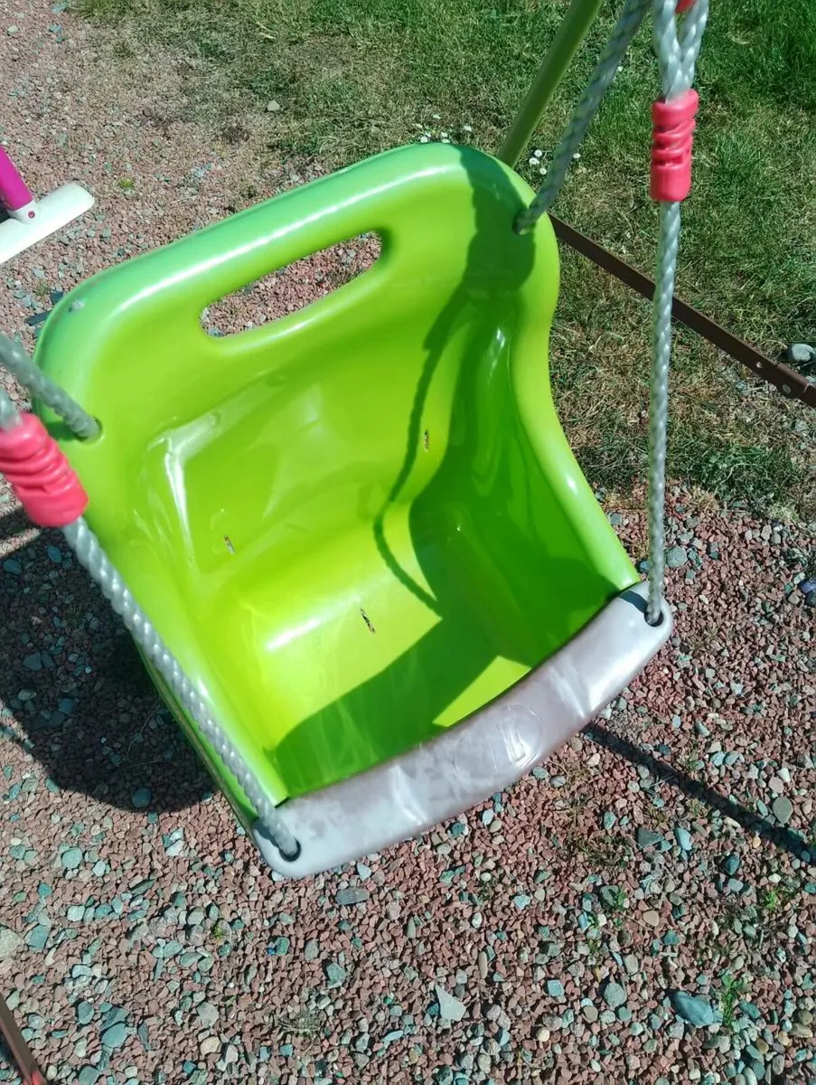 Childrens swing - Image 3