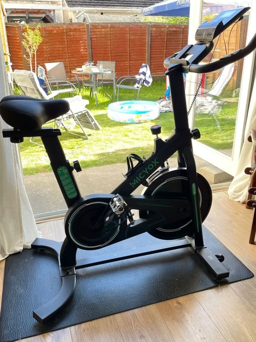 Micyox MX87 Magnetic Exercise Bike With 26lb Flywheel, Digital Monitor with Heart Rate Sensor, iPad/Phone Holder For Heavy People Home Use   https://amzn.eu/d/dQPdMJ8 - Image 1
